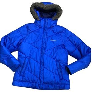 Columbia blue puffer jacket size medium with detachable hood